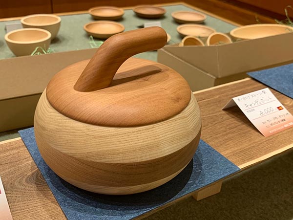 カーリングストーン