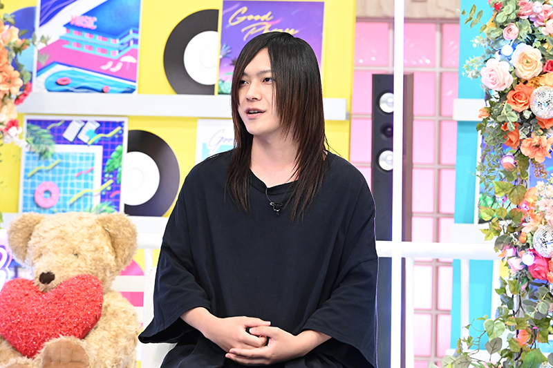 愛や恋を歌うのは照れ臭いと明かしたヤバT・こやまオススメの“愛”の曲とは！？