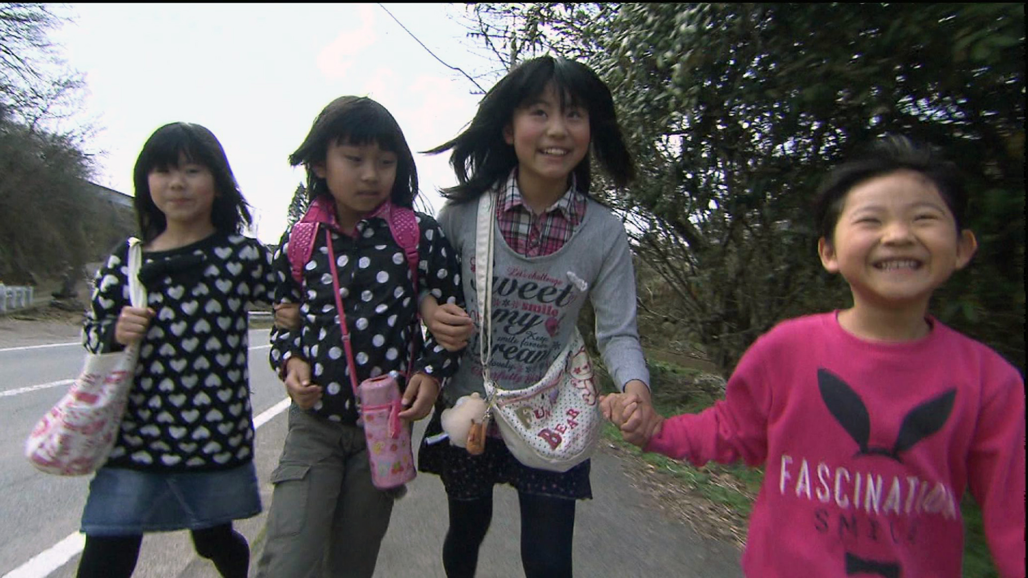 $B2hA|(B02