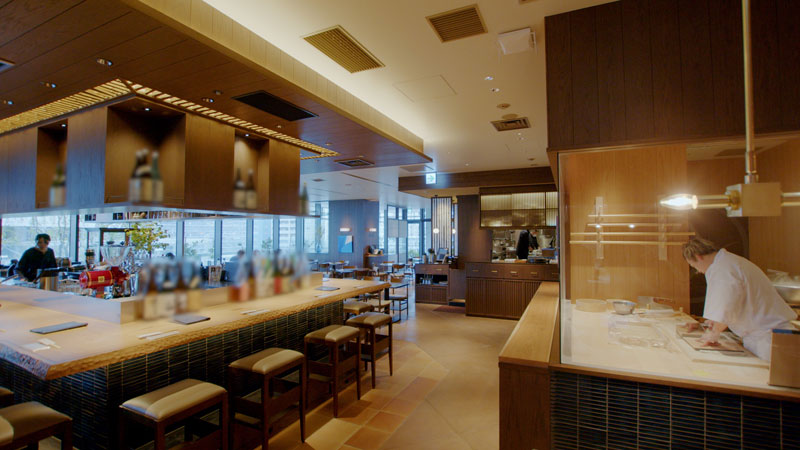 東京・高輪ゲートウェイ 「行きつけ蕎麦店の朝獲れ鮮魚」